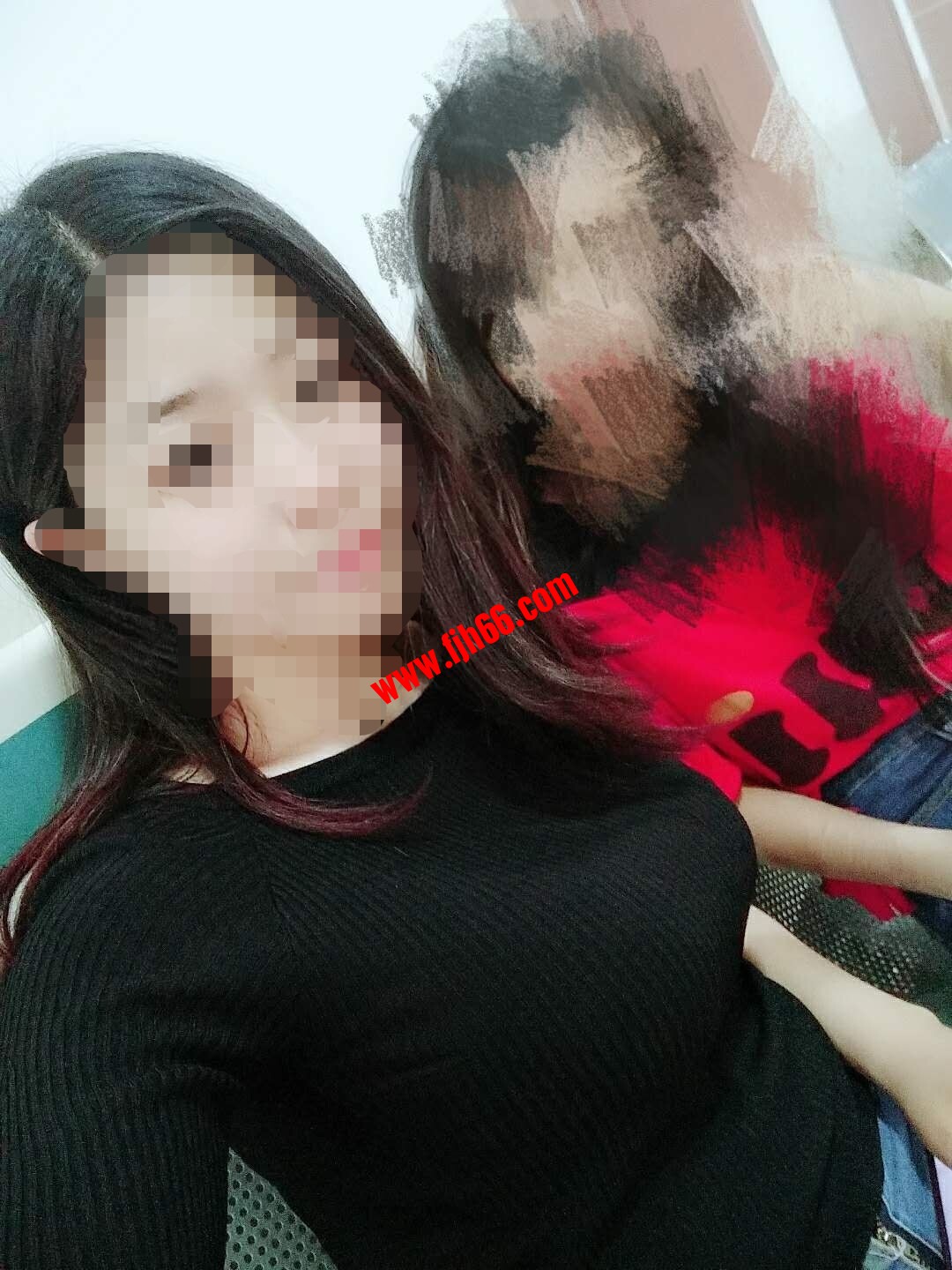 ���·���С��Ů